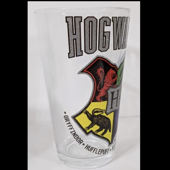 Harry Potter Hogwarts 16 OZ. Glass Pint , Harry Potter Glass Cup, Glass Tumbler - Picture 5 of 6